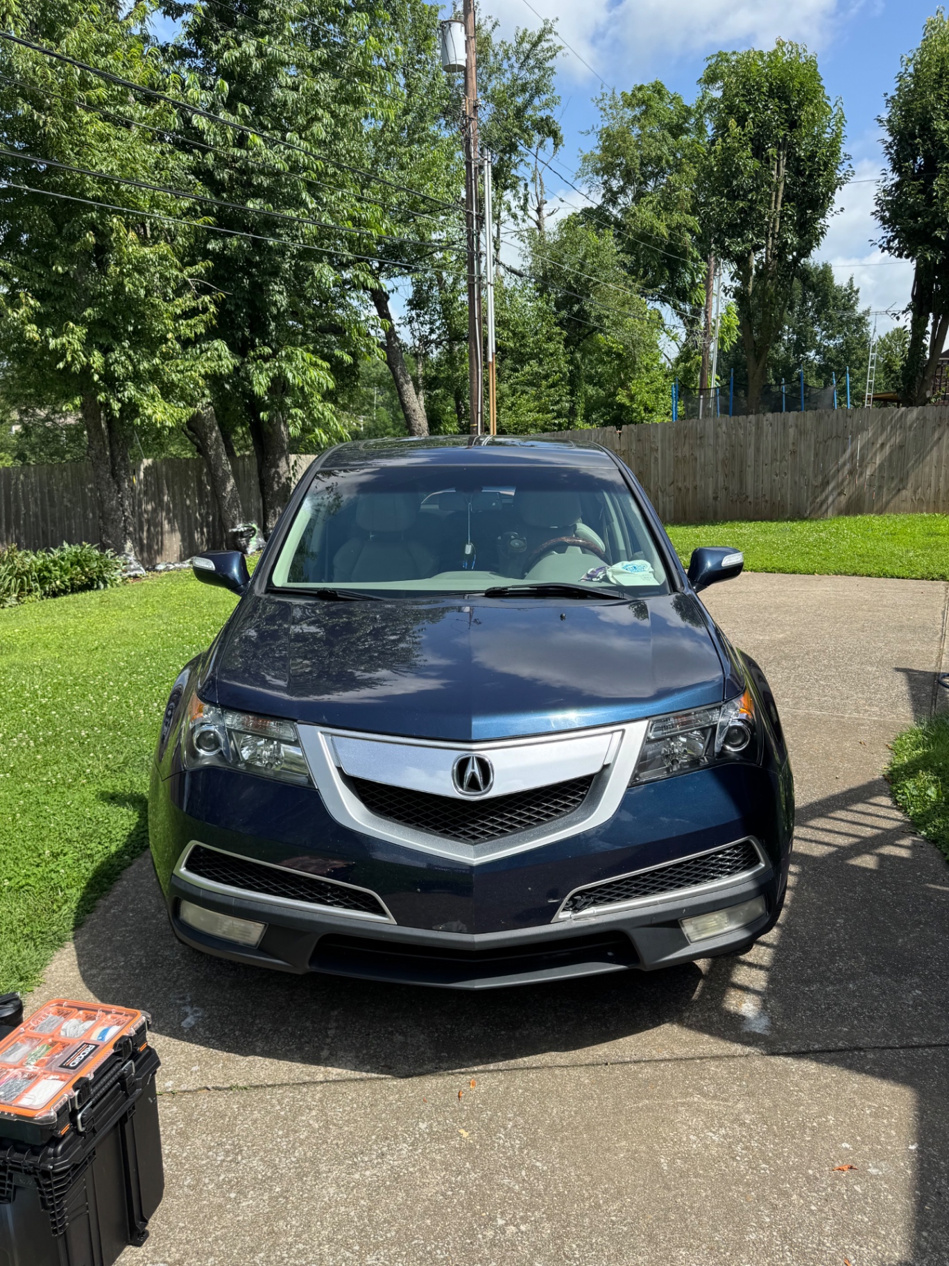 Acura MDX front end after headlight restoration